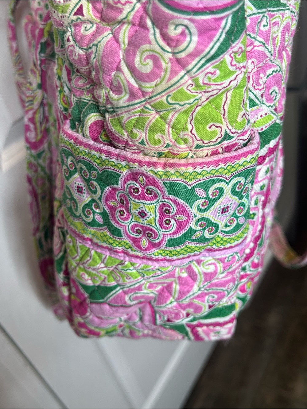Vera Bradley Retired Rare Pinwheel Pink Super Tote 16H x 18W x 8D - Picture 8 of 10